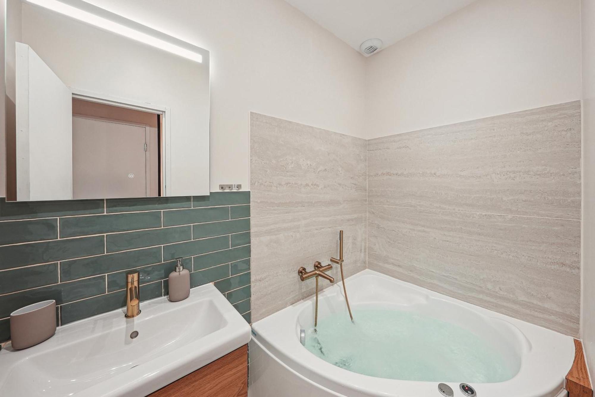 Lavie Maison Central & Hot Tub Bordeaux Eksteriør billede